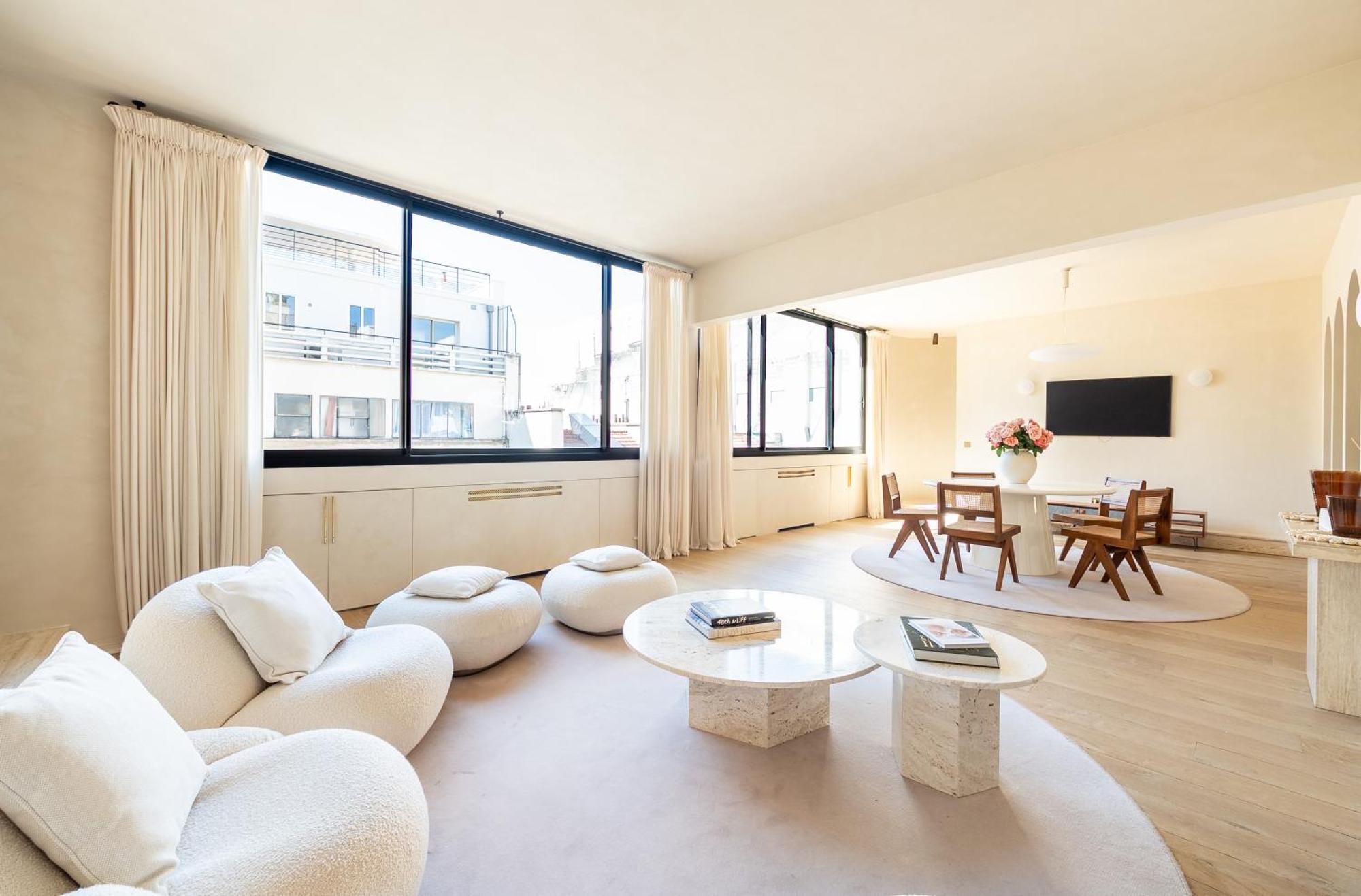 Appartement Lease Mobility L Champs-elysee & Eiffel View L Triplex 2br & Rooftop *