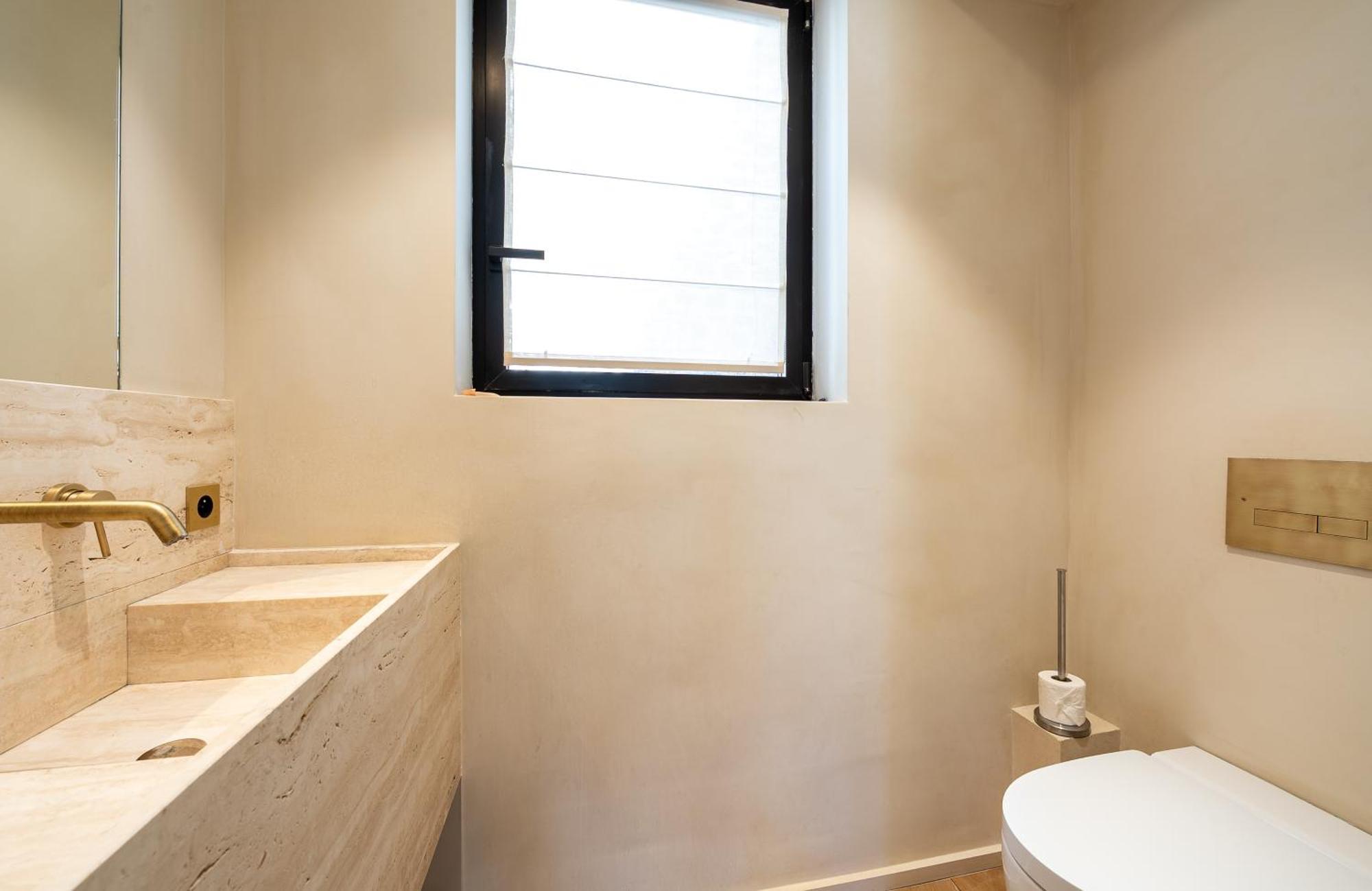 Lease Mobility L Champs-elysee & Eiffel View L Triplex 2br & Rooftop